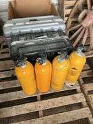 (4) Scott air pack tanks with (2) carrying cases, bldg:Green