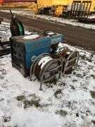 Miller Bob cat 250NT generator welder-non running & (2) recoil wheels, row:3