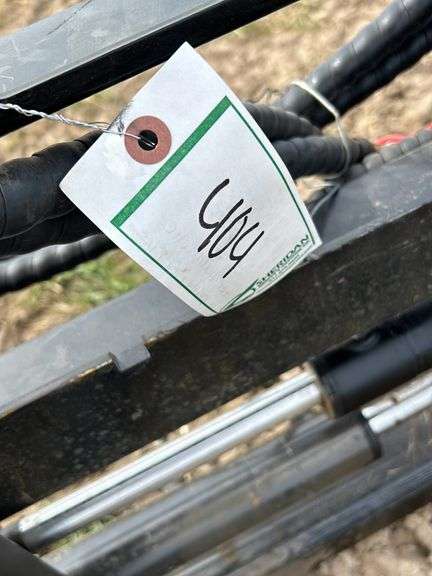 AGT Skid Steer Hydraulic Adjust Pallet Forks, owner states new, row:4