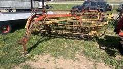 New Holland 256 5 bar hay rake, row:2