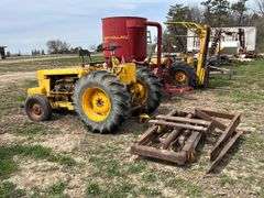 Massey Ferguson 204 fork lift-non running, row:2