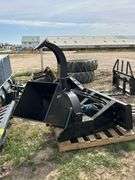 Skid Steer wood chipper, owner states new, row:4