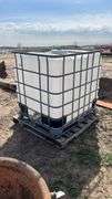 Water tote with metal cage, row:5
