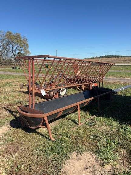 Applegate 10' hay & grain feeder, row:3