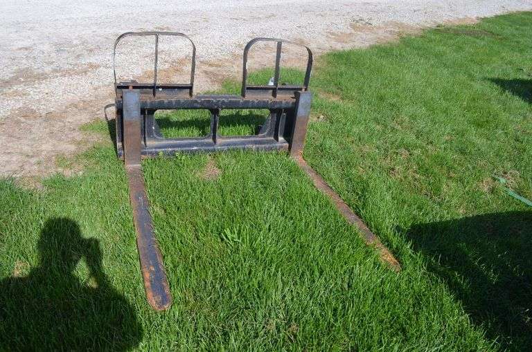Set of Forks image
