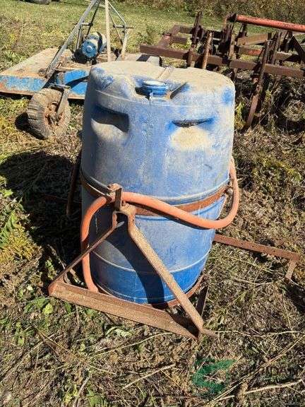 3 point drum sprayer, PTO pump, spray wand image