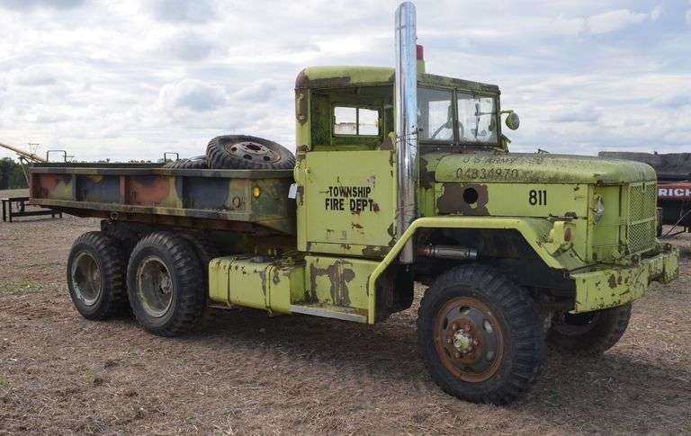 Military Vehicle does not run image