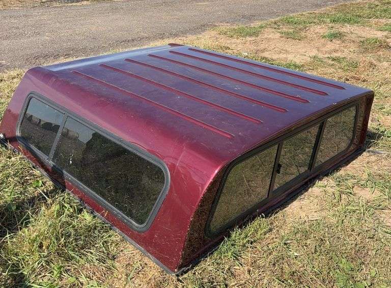 6 1/2' fiberglass pick up cover, row:4