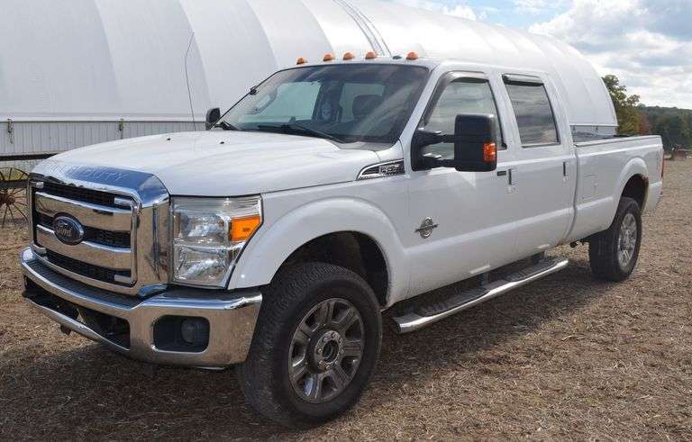 2014 FORD F-350 Super Duty Lariat image