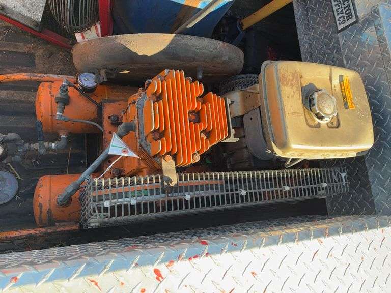 Gas powered air compressor and gas powered vent fan leaks gas image