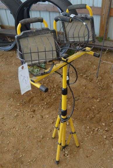 Halogen Light on Stand image