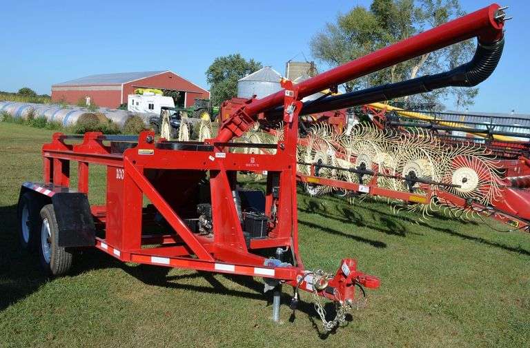 PATRIOT 100 Seed Tender image