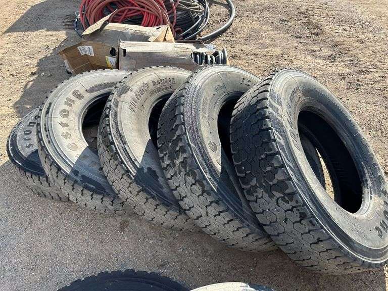 (4) 11R22.5 Tires image