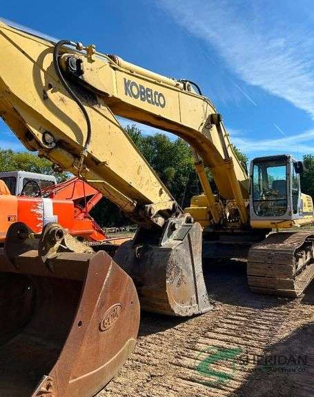 Kobelco SK480LC Excavator image