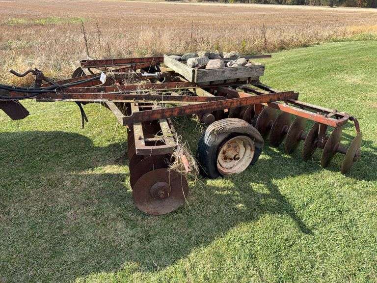 Wheel disc, 12ft wide, has cylinder, needs tires, 6 bolt 15” rims image