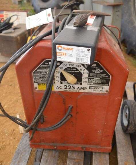 Lincoln 225AMP Welder image