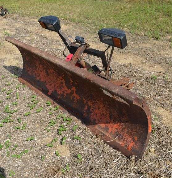 Western 7.1/2 ft Straight Blade Snow Plow image