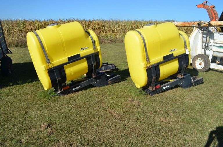 (2) Demco Saddle Tanks image
