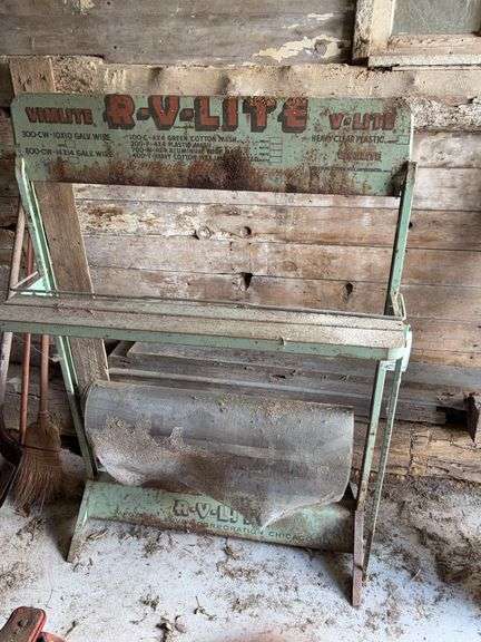 Vintage R-V-Lite screen making rack image