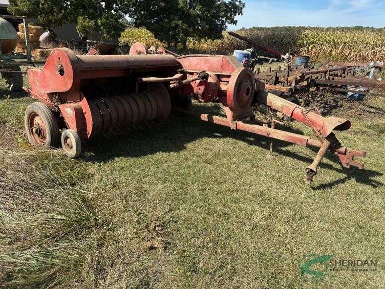 Ford I4-80 Square baler, has been sitting in barn for a long time image