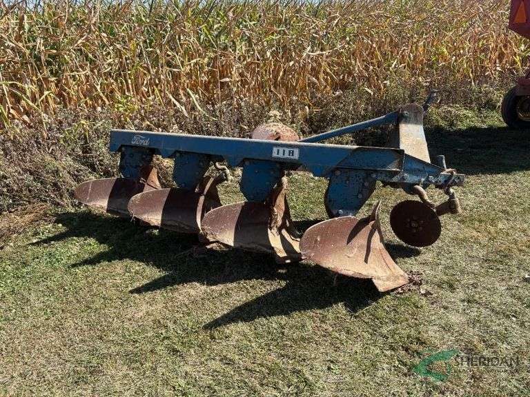 Ford 118 plow, 4 bottom, 3 point mount image