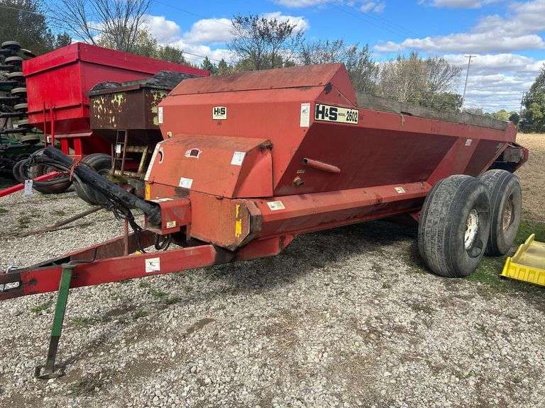 H&S 2602 Manure Spreader image