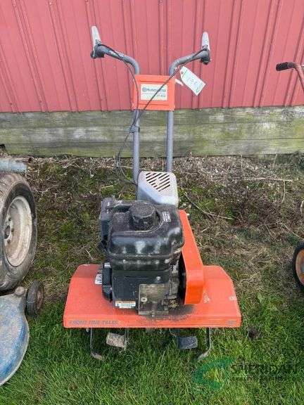 Husqvarna FT 900 rototiller, 22 inch, runs image