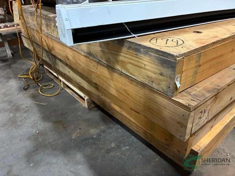 (4) 4x8 wall sections image