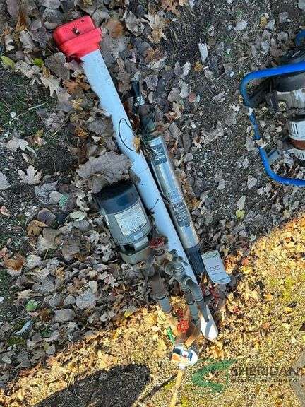 Well pumps and parts image