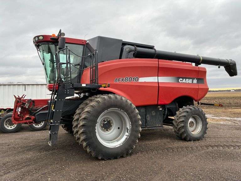 Case AFX8010 Combine image