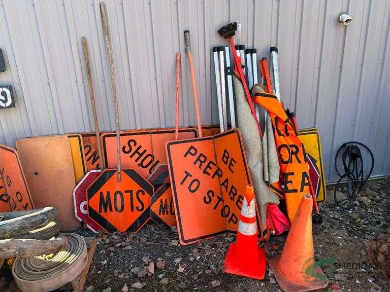 Numerous street construction signs image