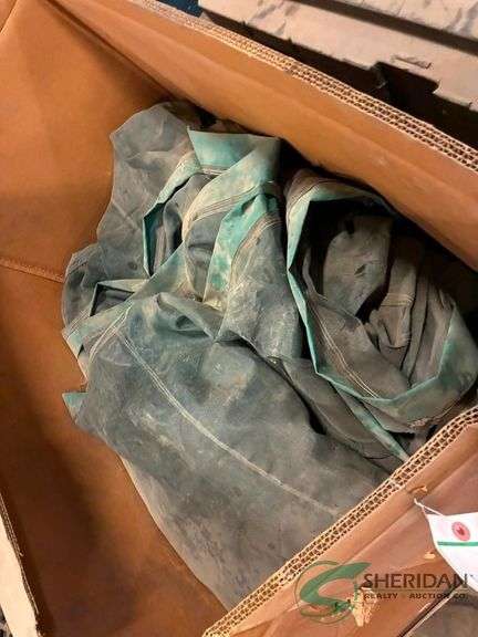 Large mesh bag for loading packing peanuts image