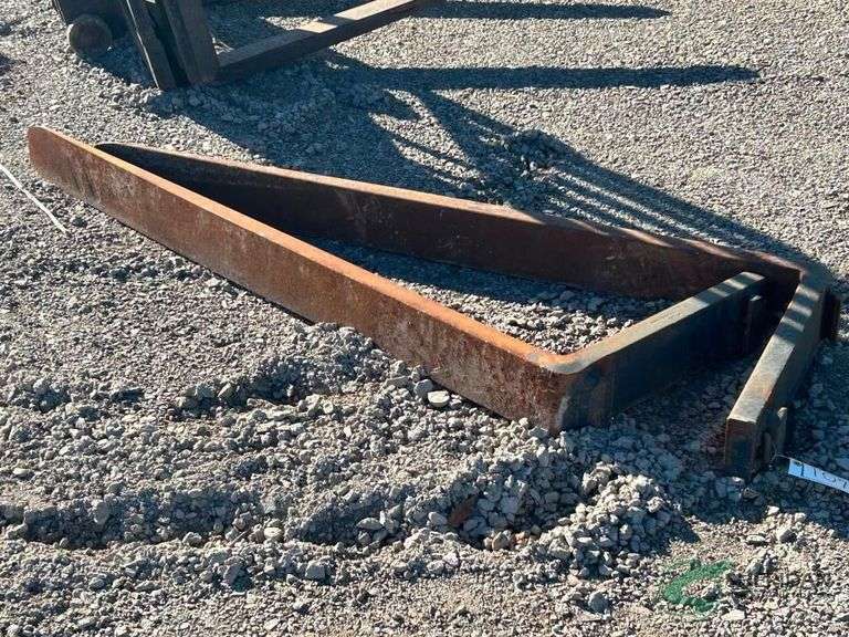 5ft Pallet forks image