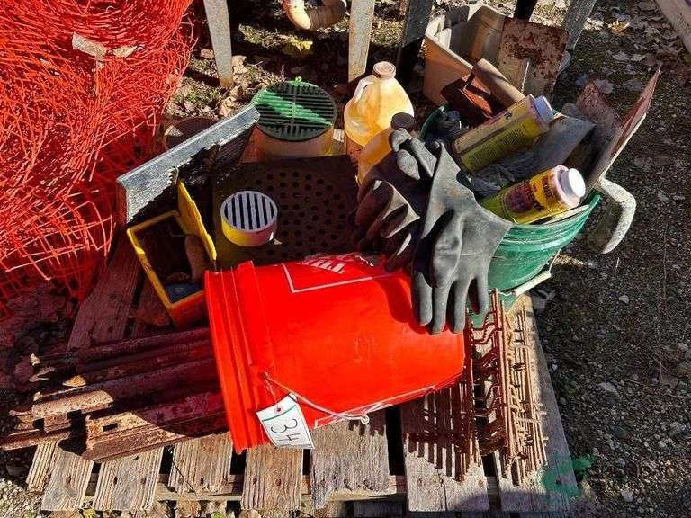 Concrete tools image