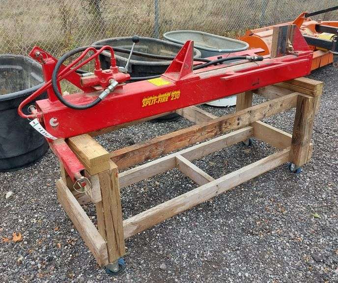 SPLIT-FIRE 230 3 Point Log Splitter image