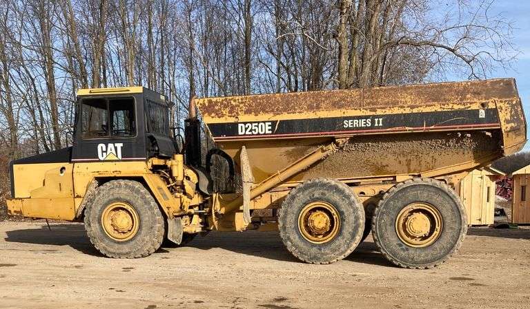 CAT D250E Off Road Dump Truck image