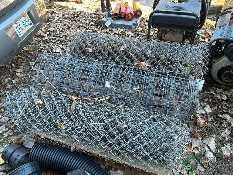 (3) Rolls of fence image