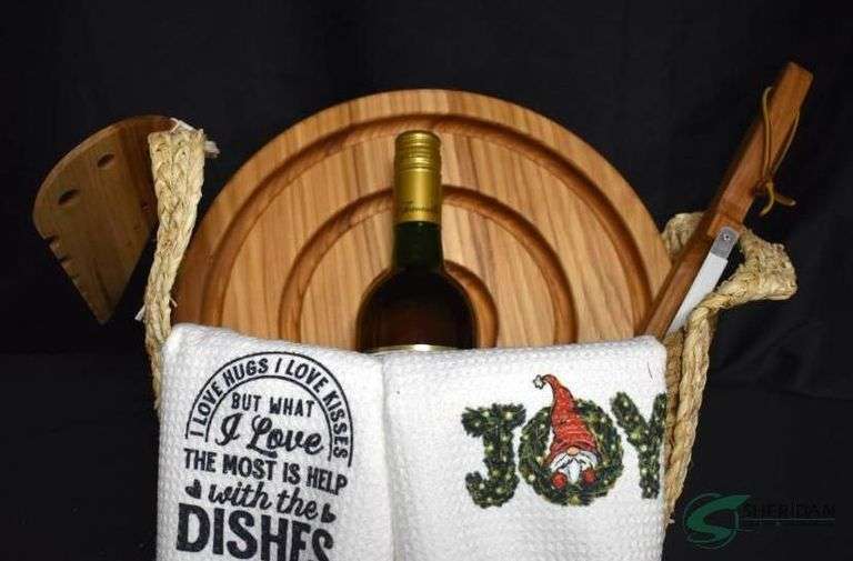 Neath The Pines Gift Basket image