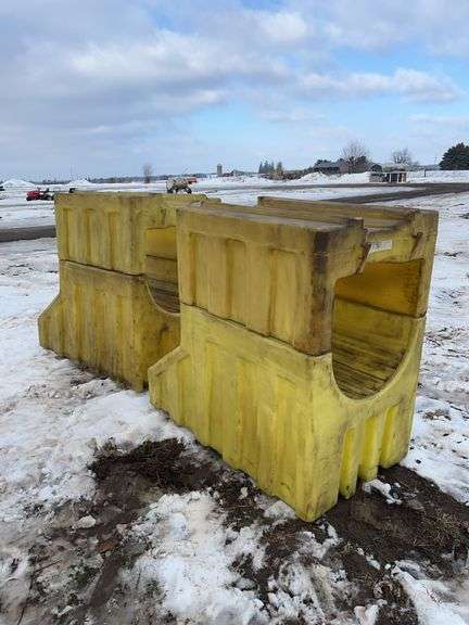 Spill containment barrel racks for 4 barrels, row:5 image