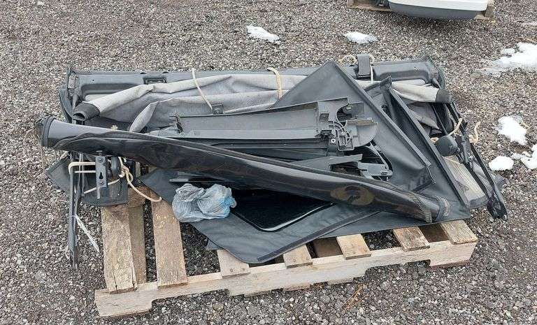 Jeep Wrangler Soft Top image