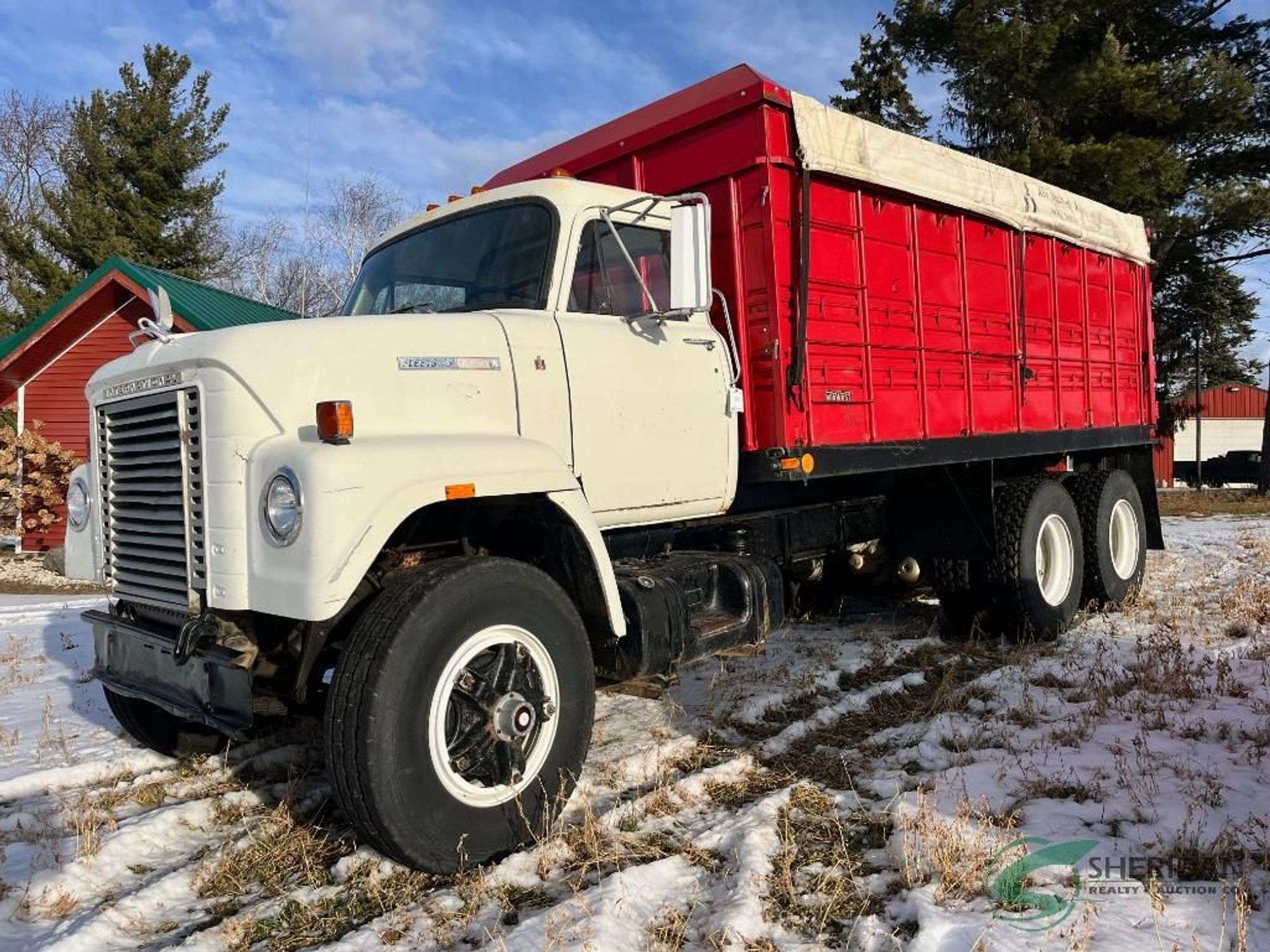 1973 International Fleet Star 2050A Grain Truck, tandem axle, VIN