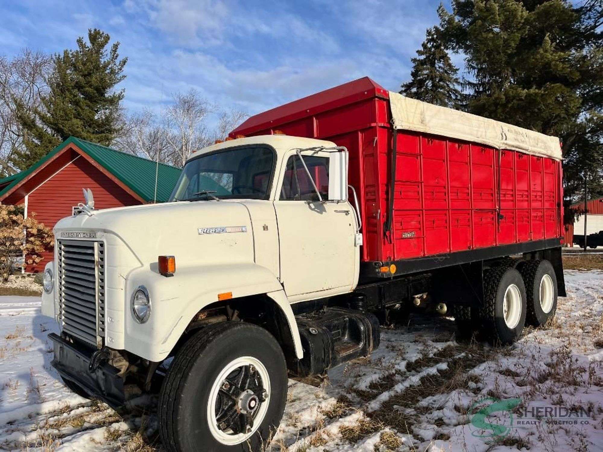 1973 International Fleet Star 2050A Grain Truck, tandem axle, VIN