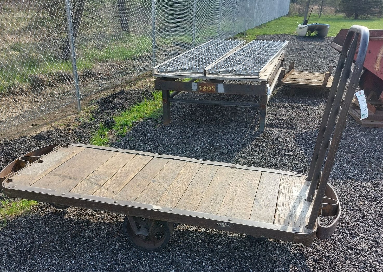 Lot image 3