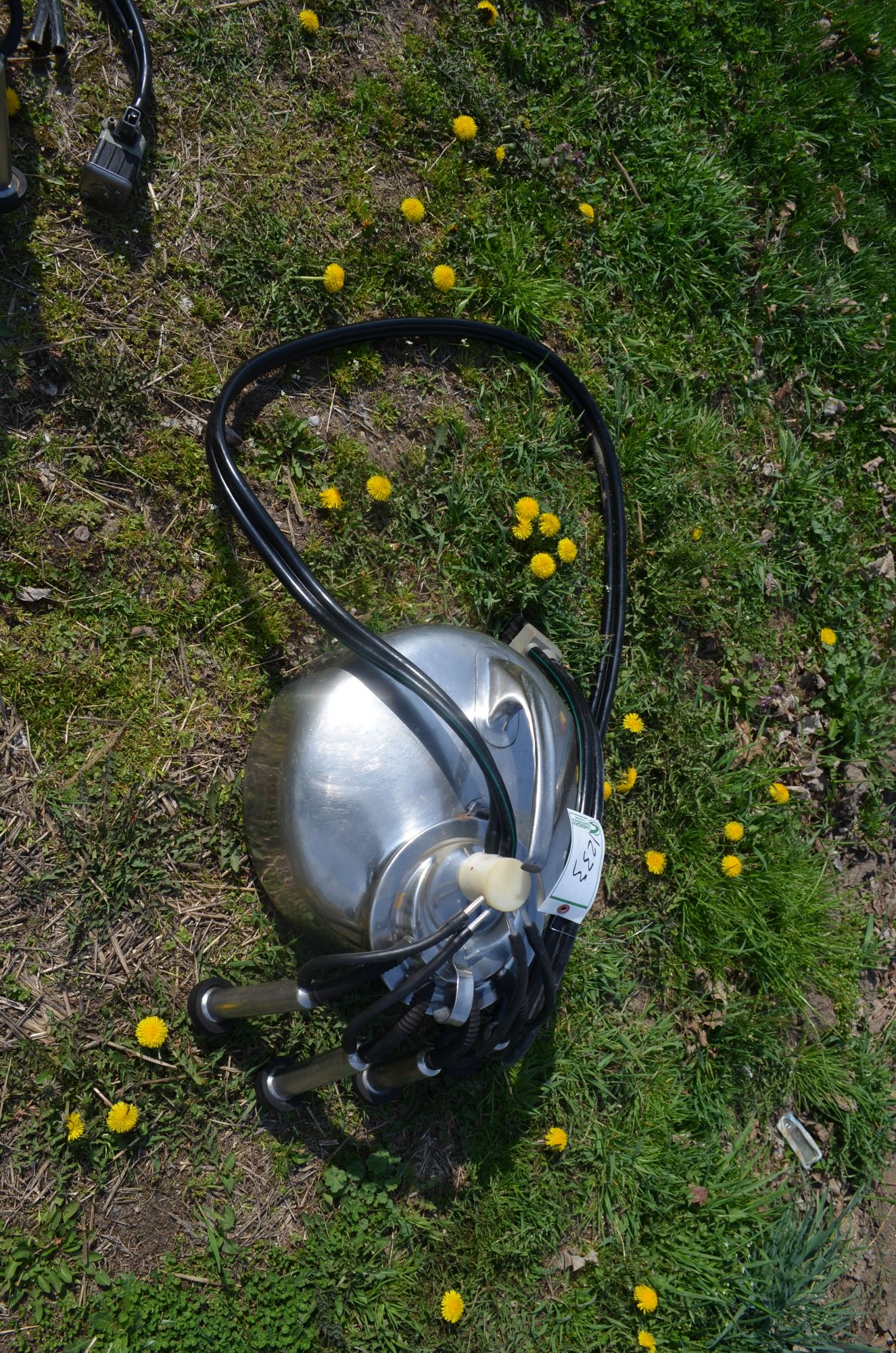 Lot image 2