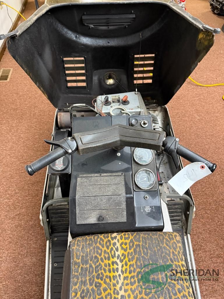 Lot image 10