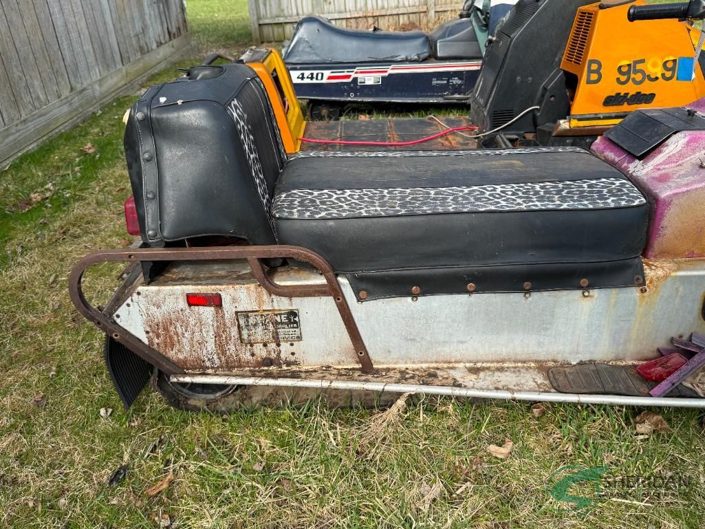 Lot image 8