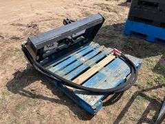 Land honor skid steer to 3 pt. with 540 PTO, owner states new,row:7