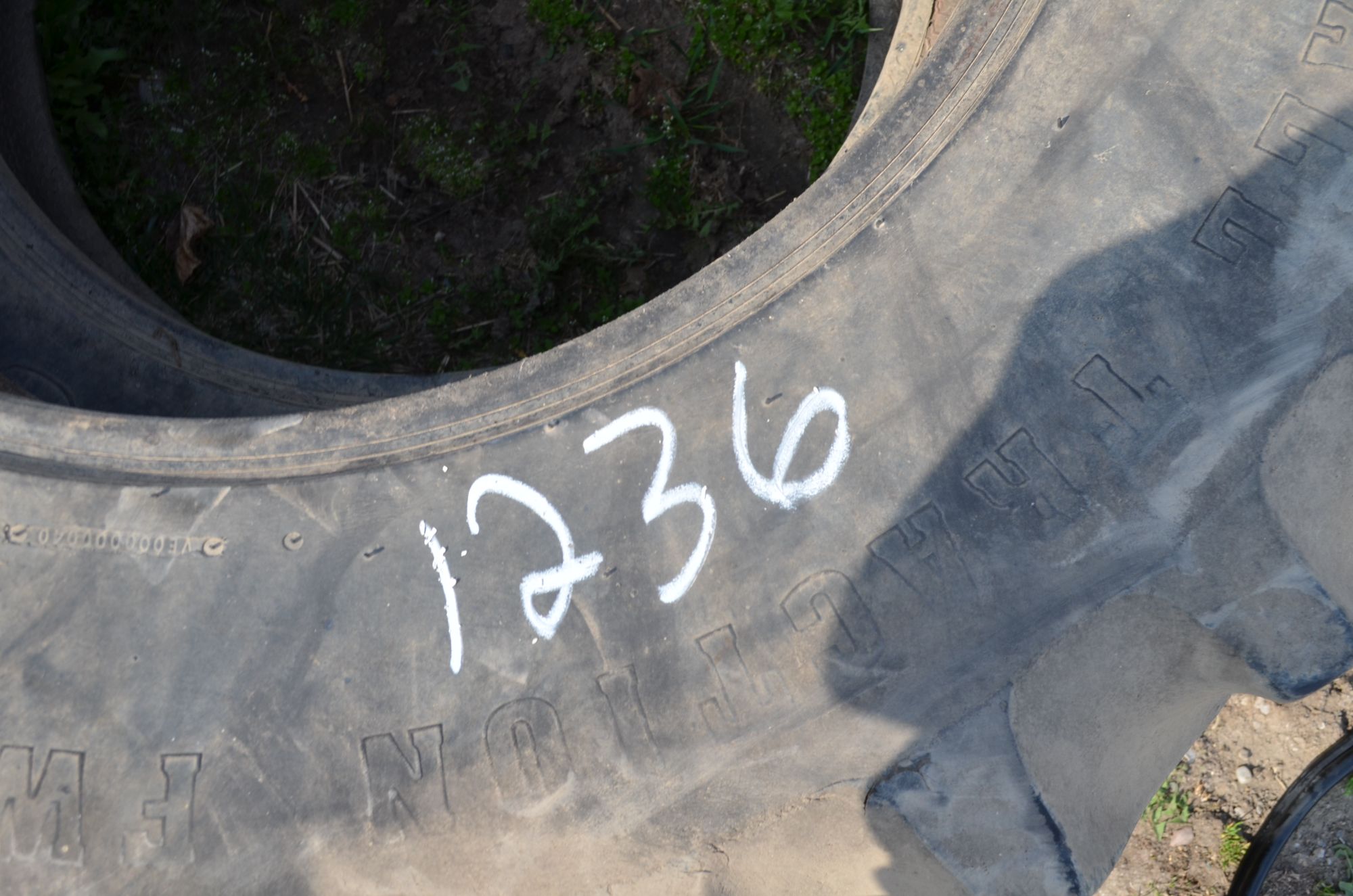 Lot image 4