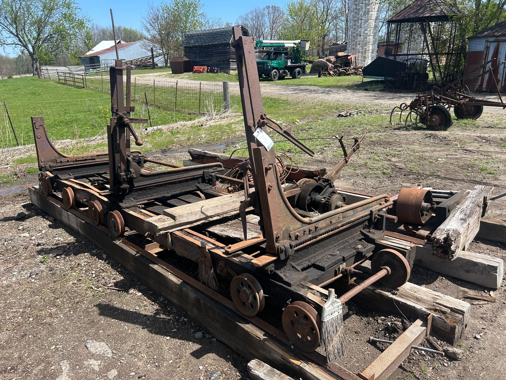 Lot image 1