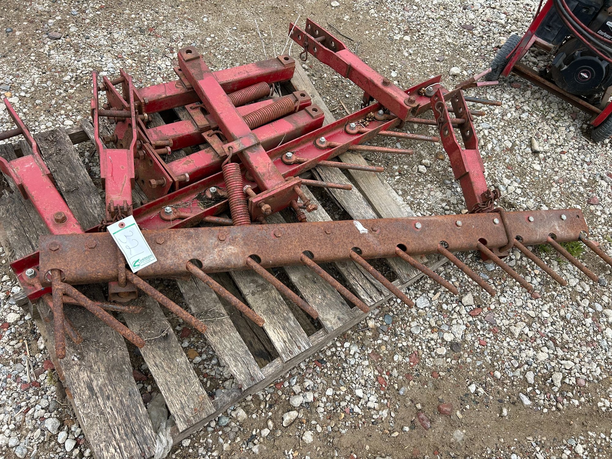 Lot image 1